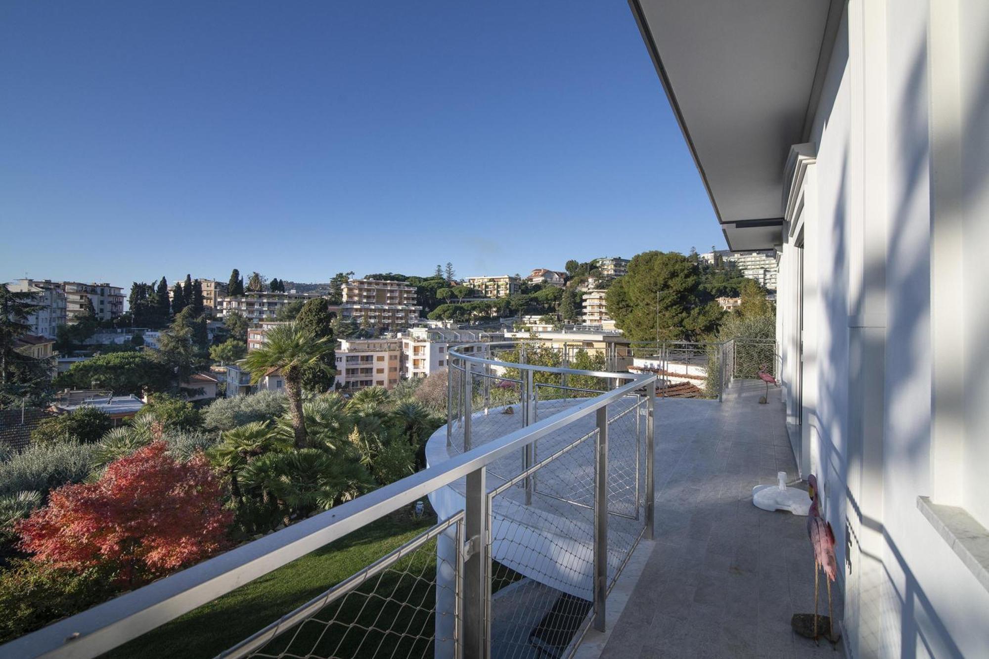 La Lincolnia - With Garden And Seaview - Happy Rentals San Remo Kültér fotó